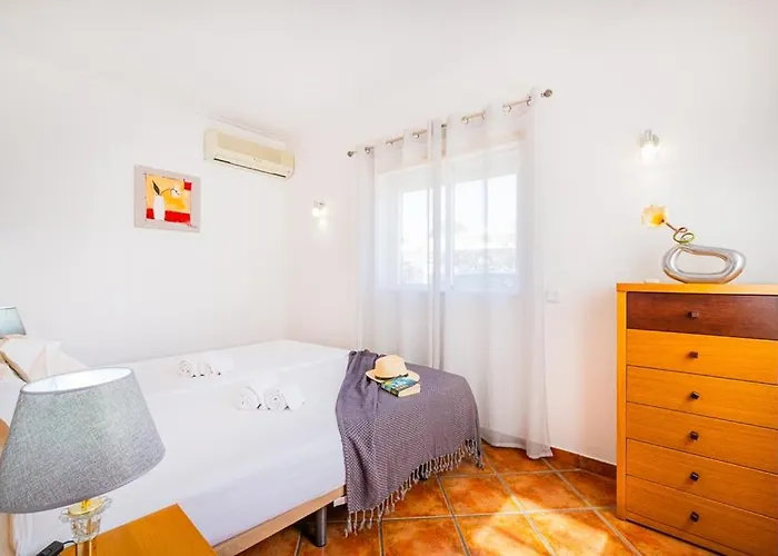 Cosy In Jardins Vale De Parra